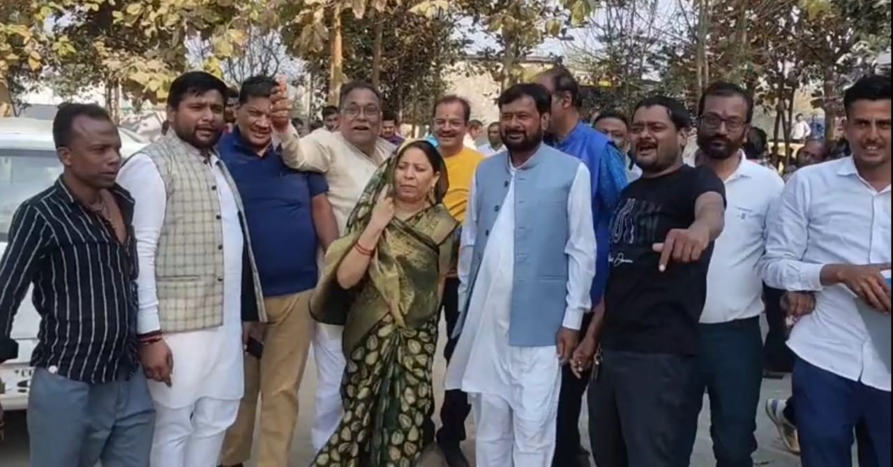 उर्वशी सिंह के खिलाफ भाजपा प्रत्याशी की आपत्ति खारिज , उर्वशी सिंह का नामांकन वैध ,,